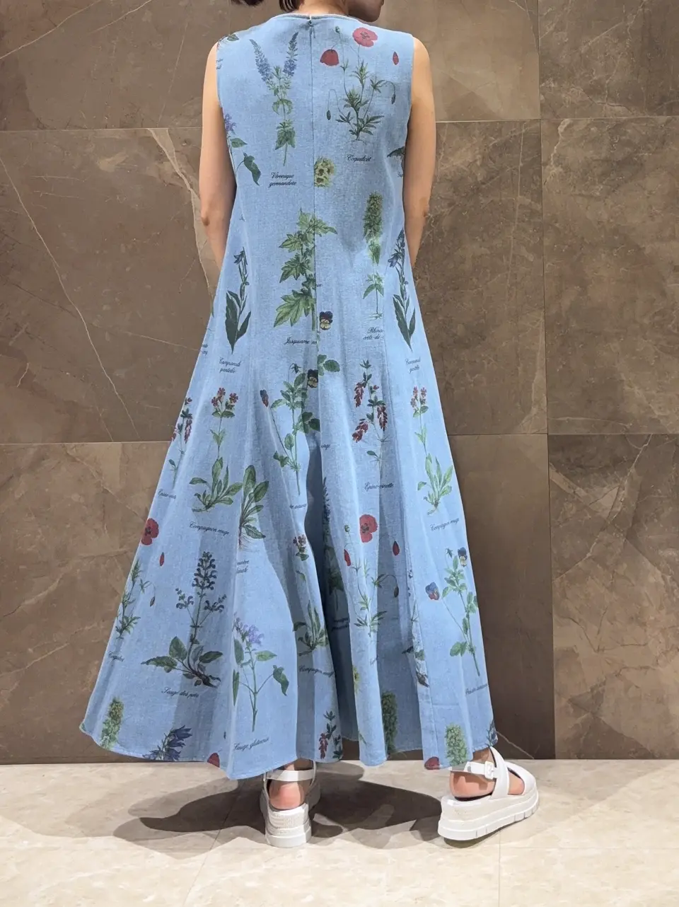 GRACE CONTINENTAL 穐山　香織 コーディネート画像