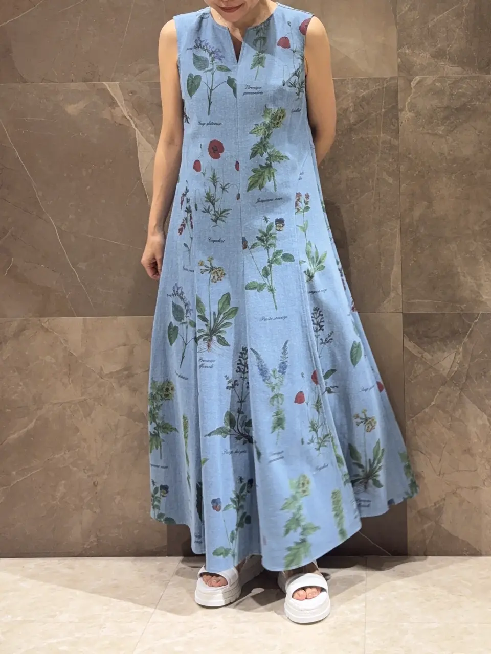 GRACE CONTINENTAL 穐山　香織 コーディネート画像