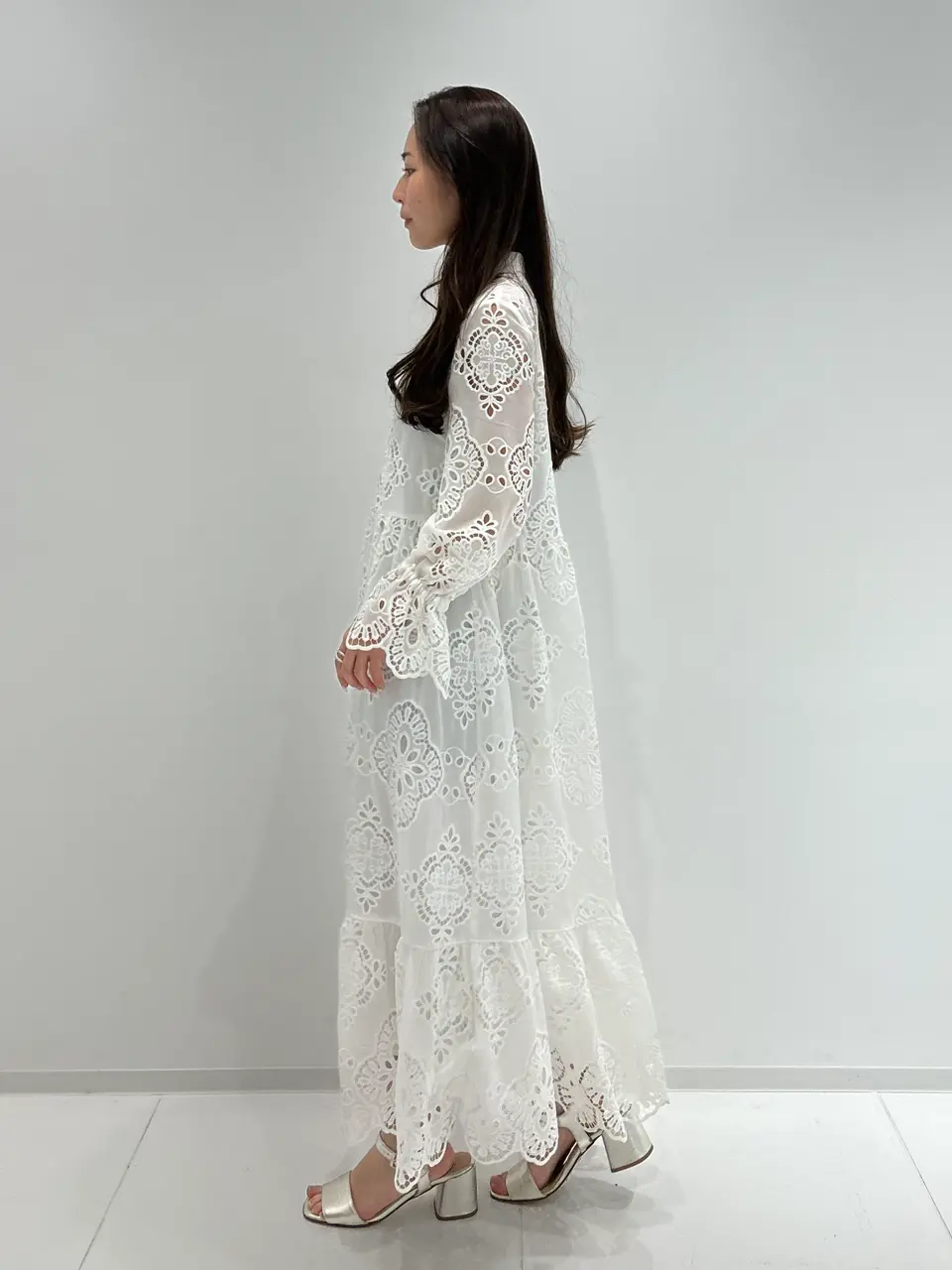 GRACE CONTINENTAL ERINA KATO コーディネート画像