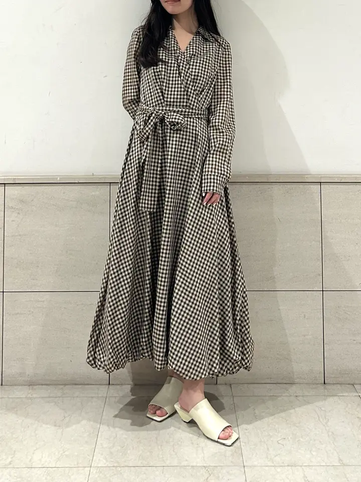 GRACE CONTINENTAL ERINA KATO コーディネート画像