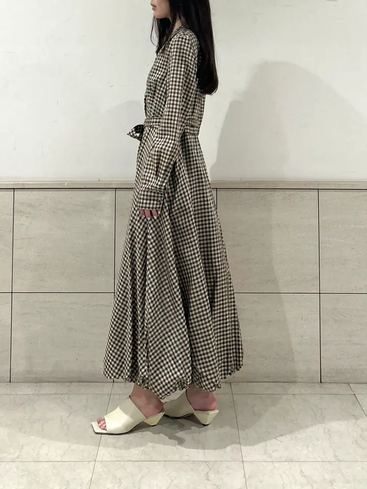 GRACE CONTINENTAL ERINA KATO コーディネート画像