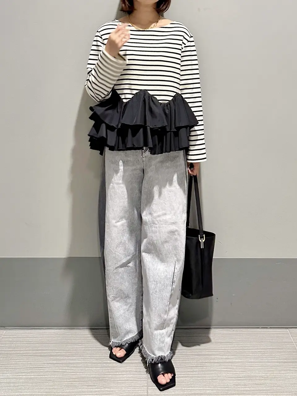 GRACE CONTINENTAL MORITA AI コーディネート画像