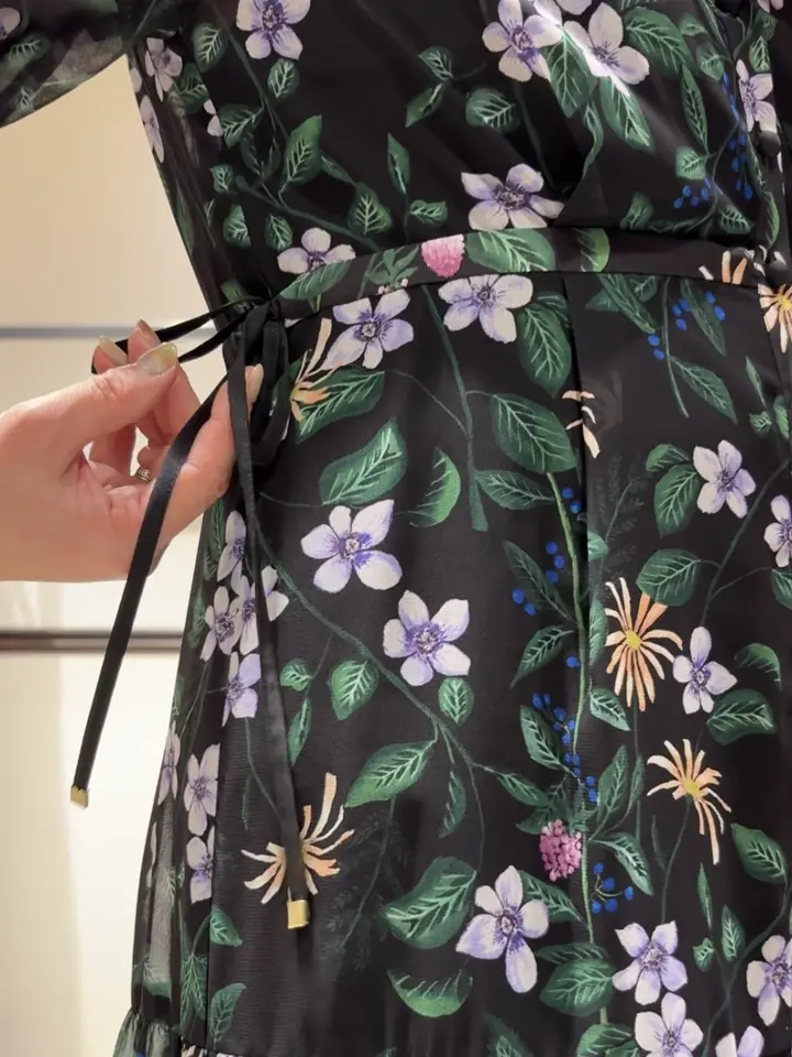 GRACE CONTINENTAL N.YURI コーディネート画像