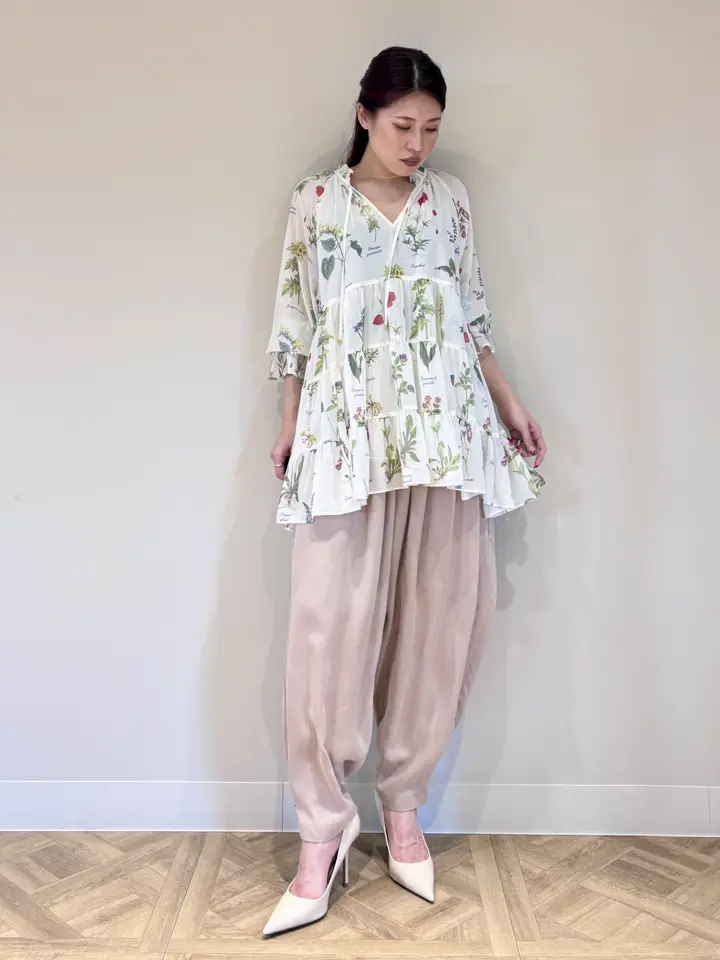 GRACE CONTINENTAL Yuuki NOZAWA コーディネート画像