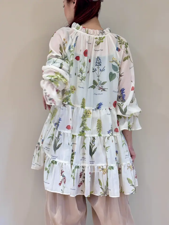 GRACE CONTINENTAL Yuuki NOZAWA コーディネート画像