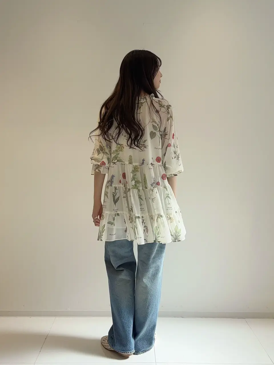 GRACE CONTINENTAL Hikaru Okada コーディネート画像