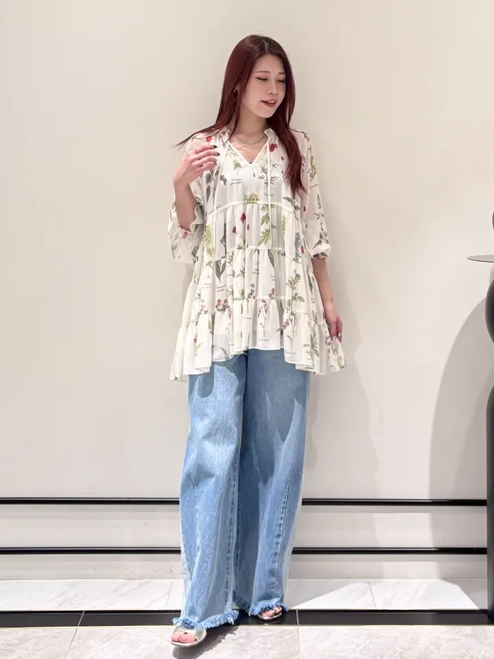 GRACE CONTINENTAL Yuuki NOZAWA コーディネート画像