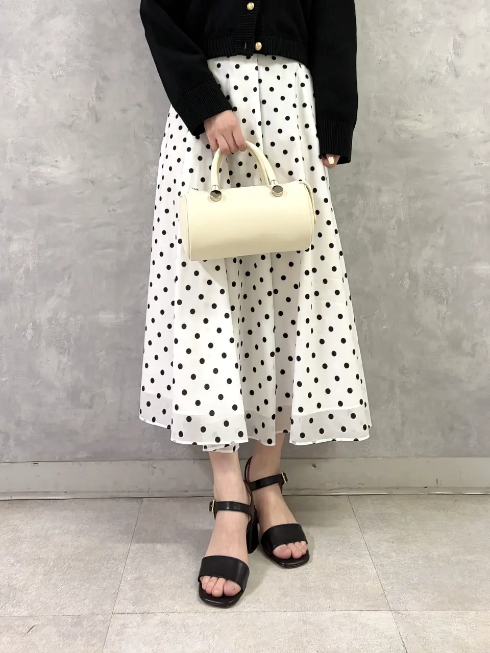 GRACE CONTINENTAL kobayashi コーディネート画像