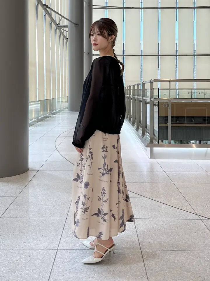 GRACE CONTINENTAL A.Kameyama コーディネート画像