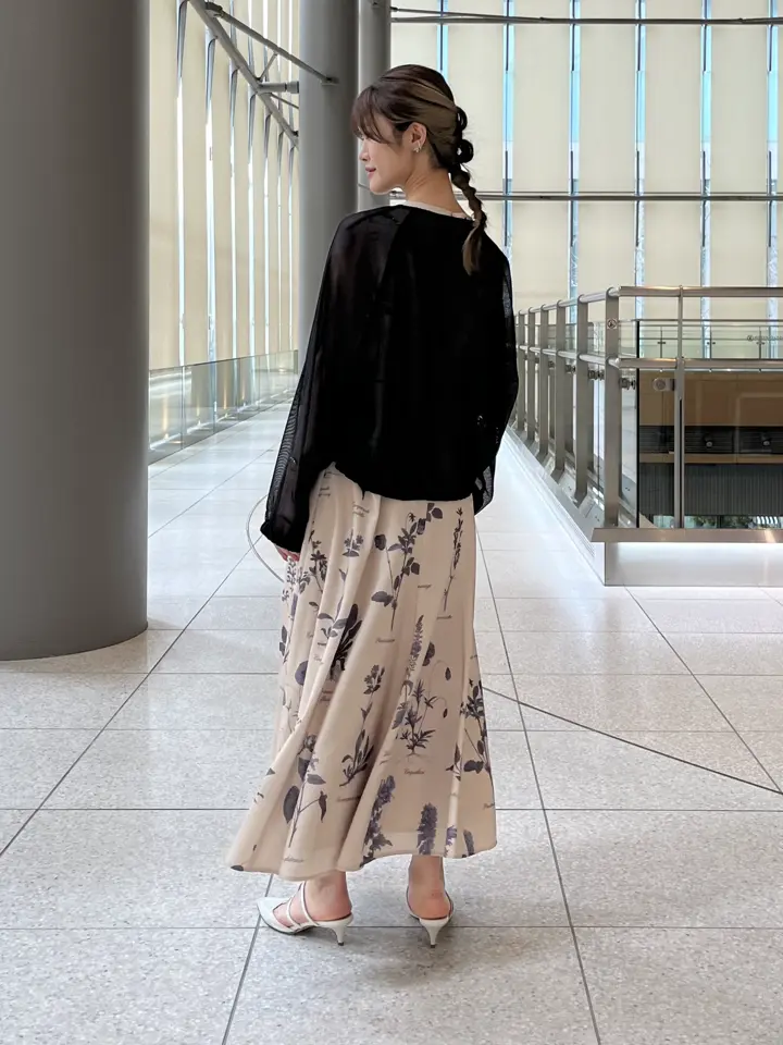 GRACE CONTINENTAL A.Kameyama コーディネート画像