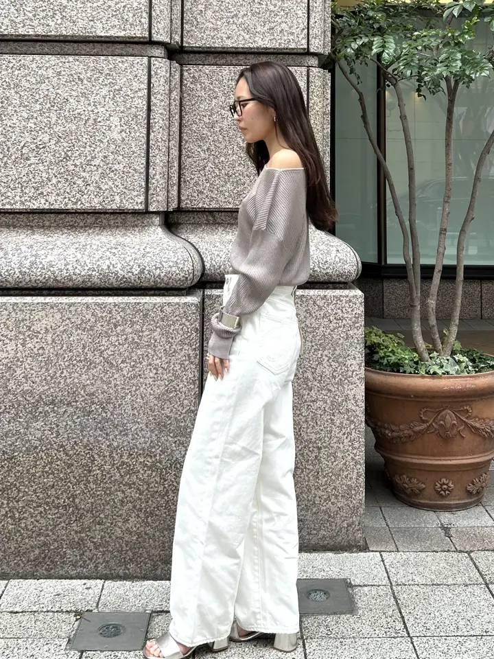 GRACE CONTINENTAL ERINA KATO コーディネート画像