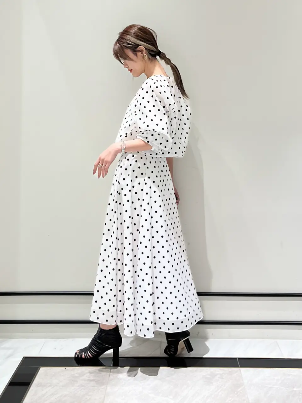 GRACE CONTINENTAL A.Kameyama コーディネート画像