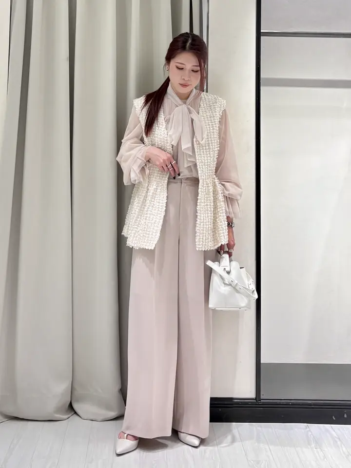 GRACE CONTINENTAL Yuuki NOZAWA コーディネート画像