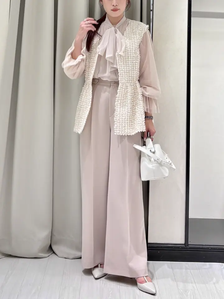 GRACE CONTINENTAL Yuuki NOZAWA コーディネート画像