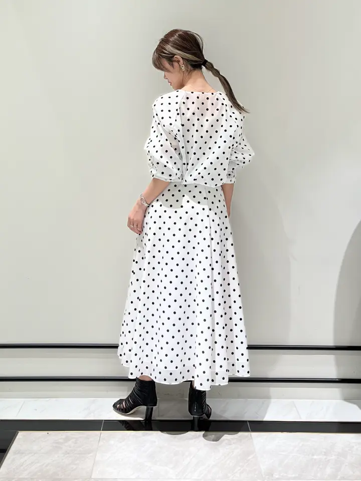 GRACE CONTINENTAL A.Kameyama コーディネート画像