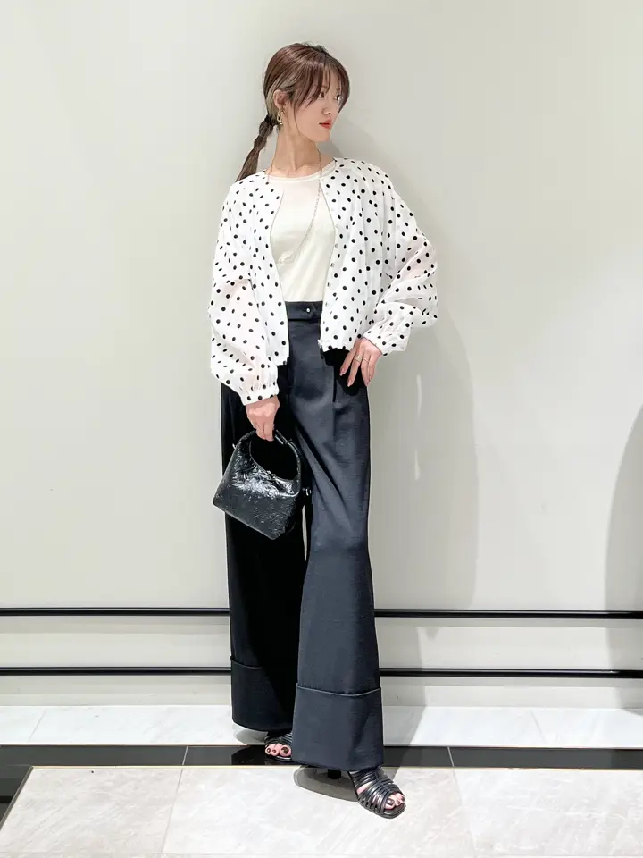 GRACE CONTINENTAL A.Kameyama コーディネート画像