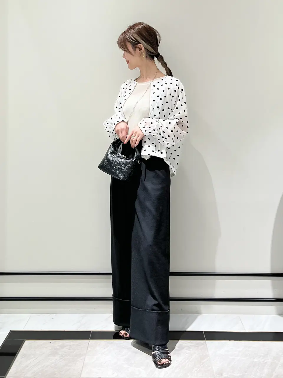 GRACE CONTINENTAL A.Kameyama コーディネート画像