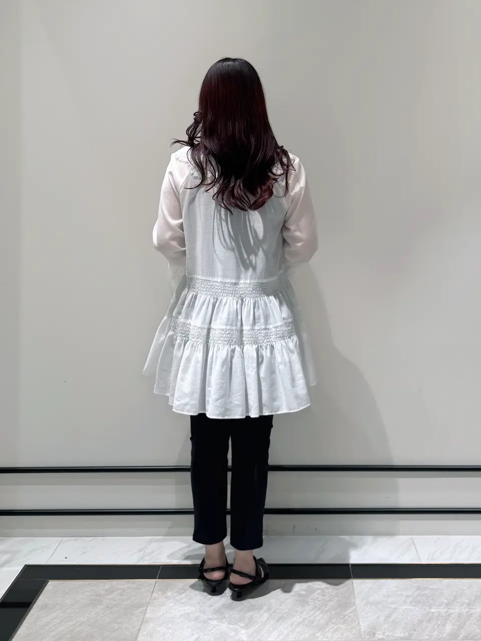 GRACE CONTINENTAL MOMOKO コーディネート画像