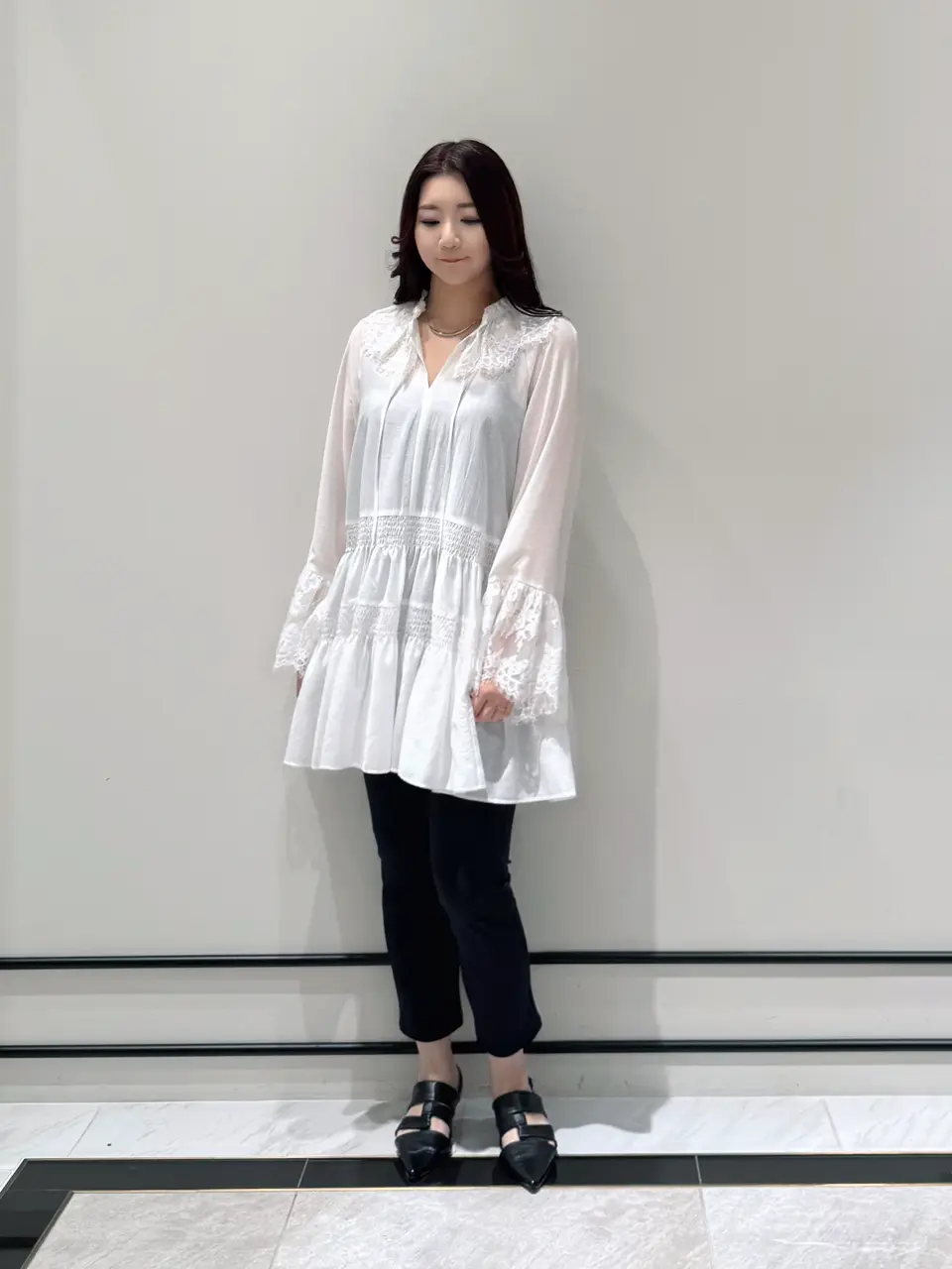 GRACE CONTINENTAL MOMOKO コーディネート画像