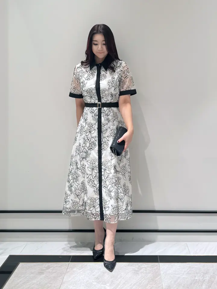 GRACE CONTINENTAL MOMOKO コーディネート画像