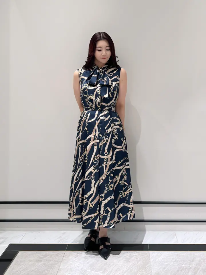 GRACE CONTINENTAL MOMOKO コーディネート画像