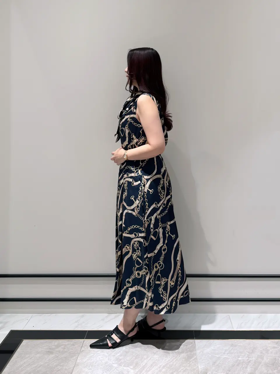 GRACE CONTINENTAL MOMOKO コーディネート画像