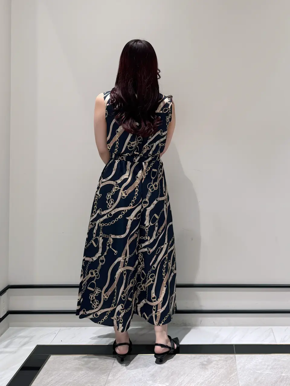 GRACE CONTINENTAL MOMOKO コーディネート画像