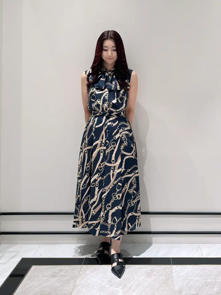 GRACE CONTINENTAL MOMOKO コーディネート画像