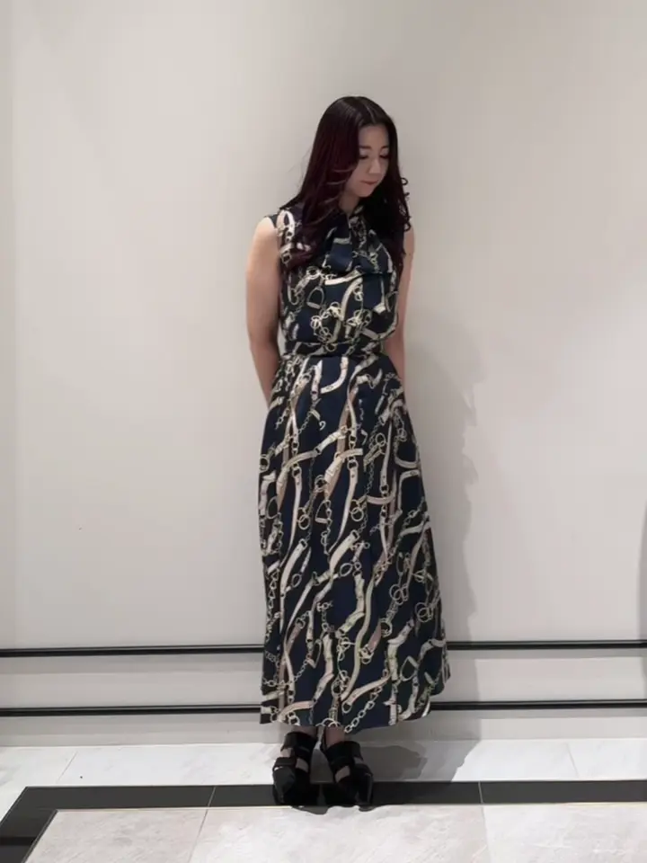 GRACE CONTINENTAL MOMOKO コーディネート画像