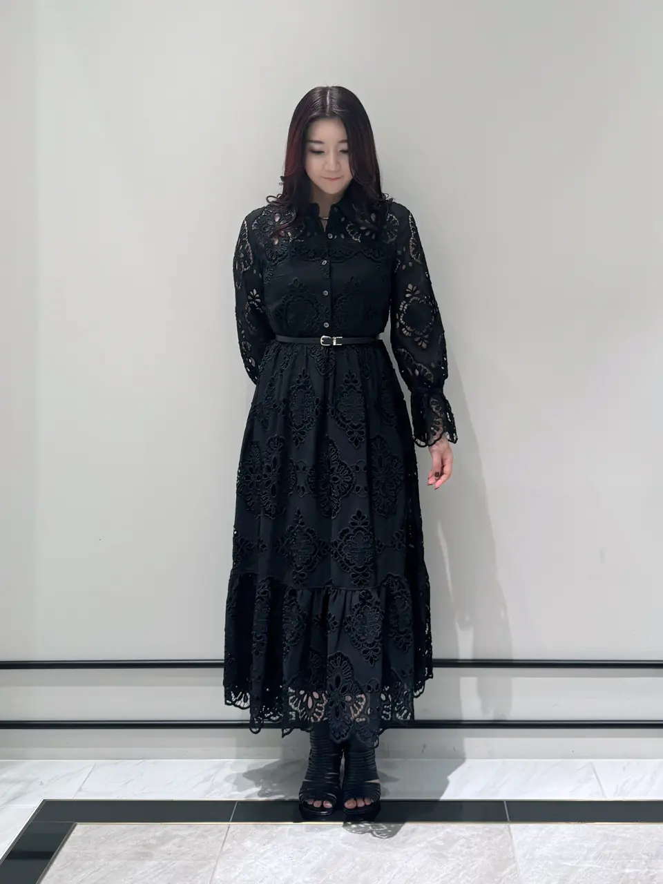 GRACE CONTINENTAL MOMOKO コーディネート画像