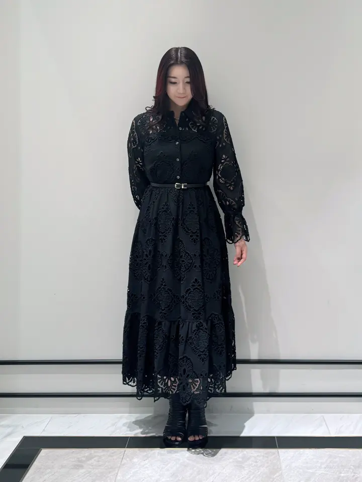 GRACE CONTINENTAL MOMOKO コーディネート画像