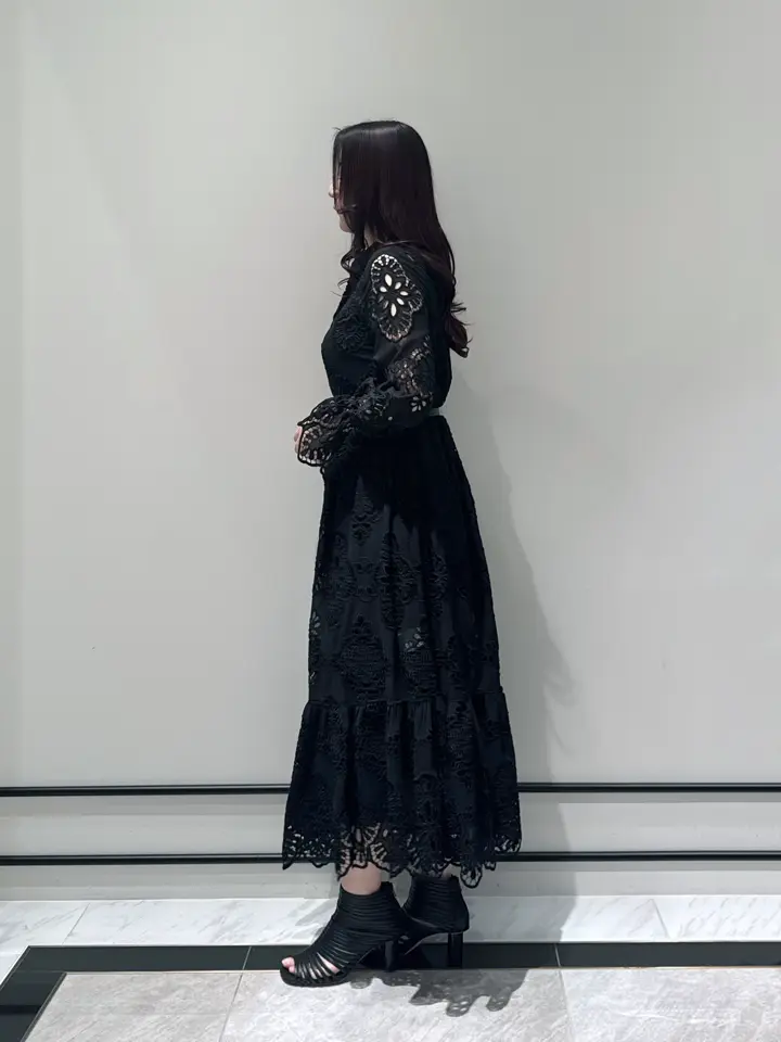 GRACE CONTINENTAL MOMOKO コーディネート画像