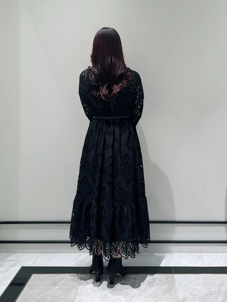 GRACE CONTINENTAL MOMOKO コーディネート画像