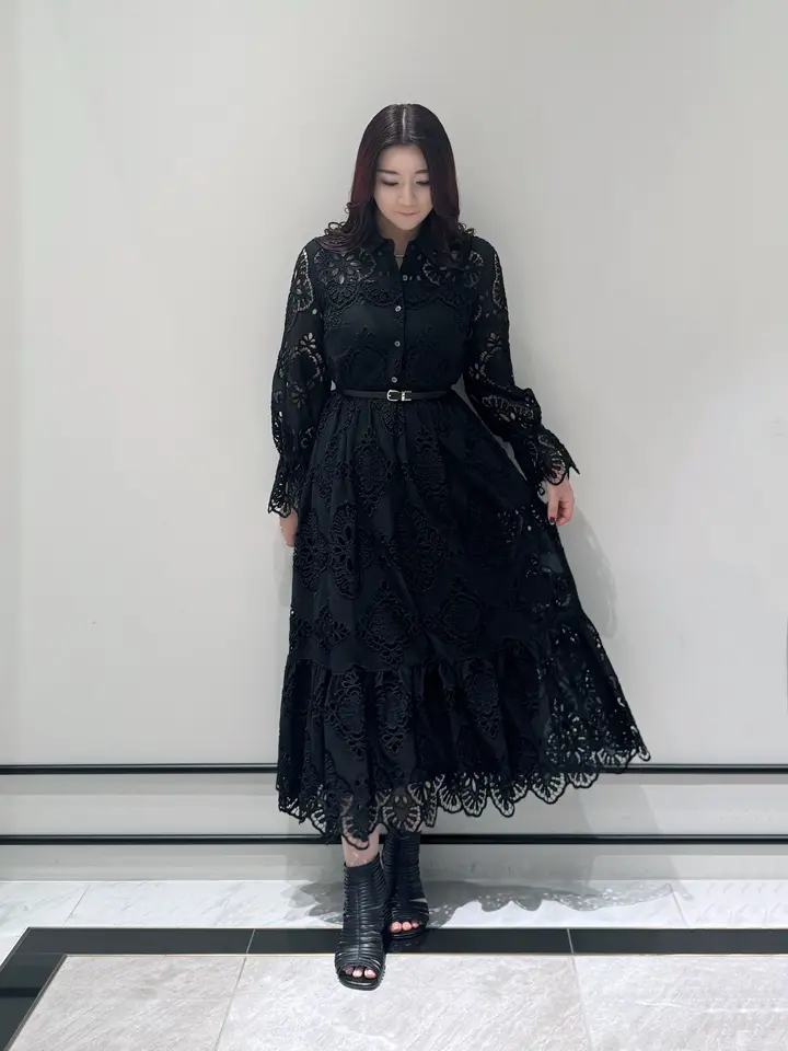 GRACE CONTINENTAL MOMOKO コーディネート画像