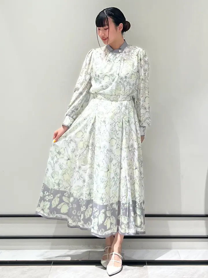 GRACE CONTINENTAL CHISAKO.S コーディネート画像