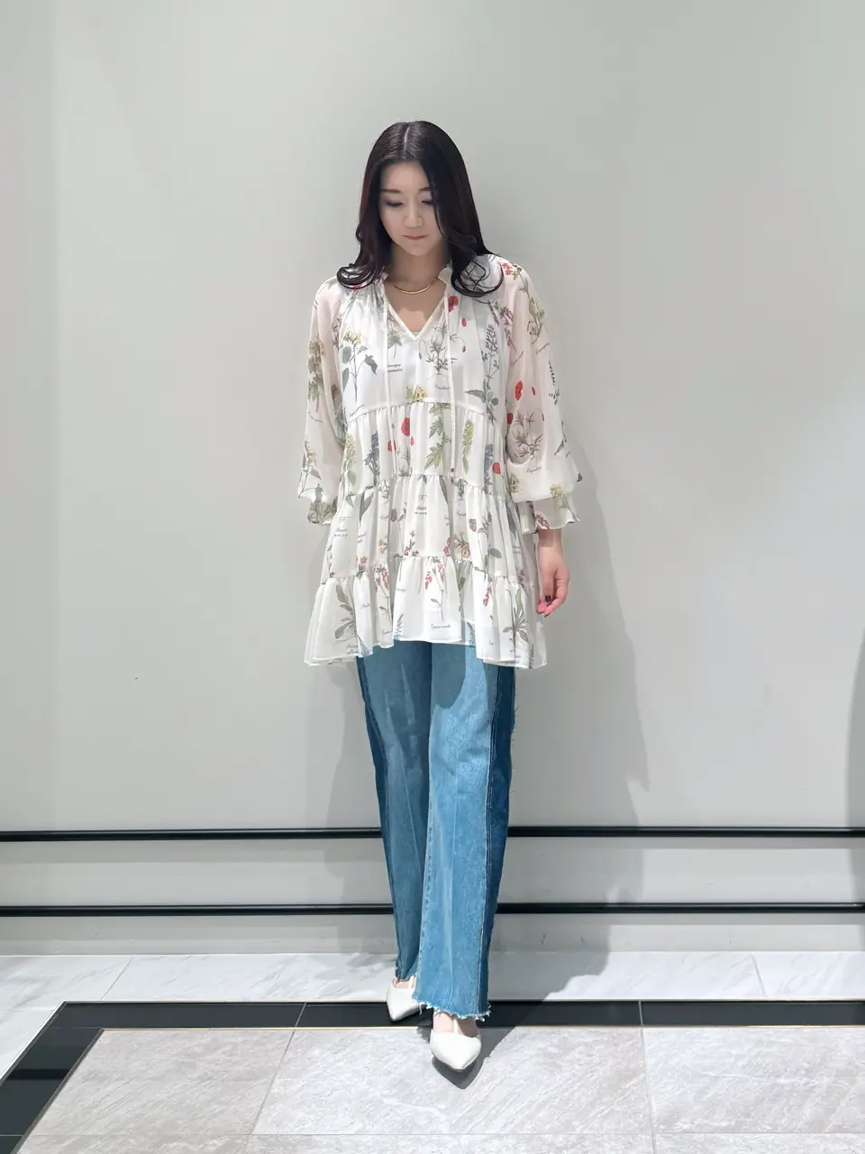 GRACE CONTINENTAL MOMOKO コーディネート画像