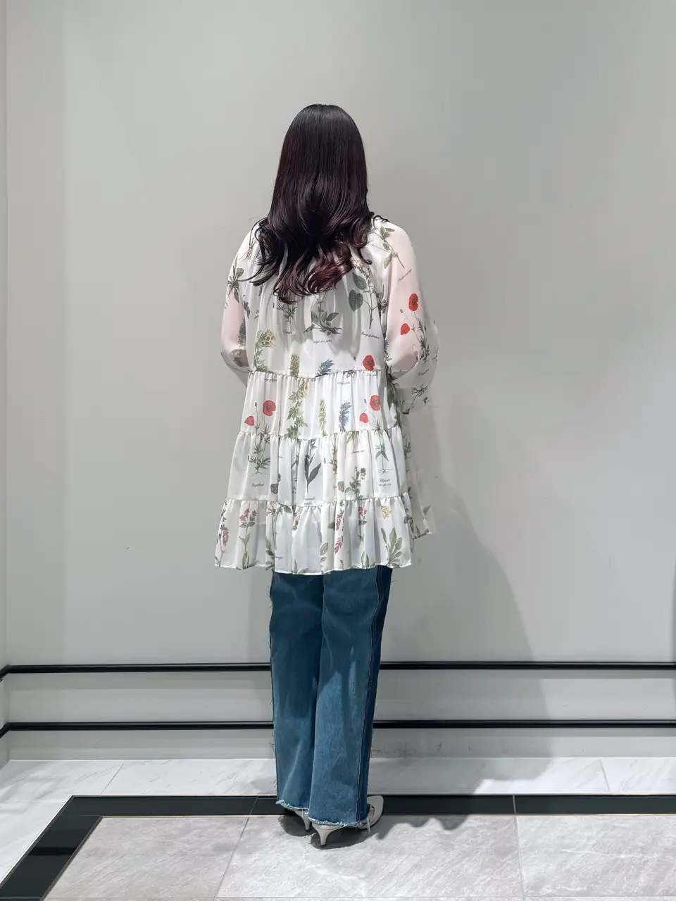 GRACE CONTINENTAL MOMOKO コーディネート画像