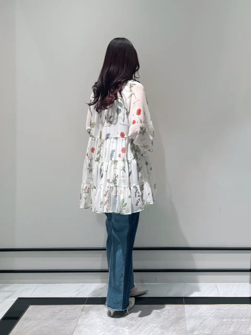 GRACE CONTINENTAL MOMOKO コーディネート画像