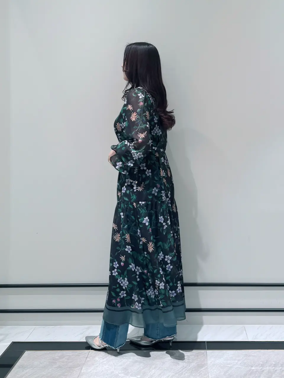 GRACE CONTINENTAL MOMOKO コーディネート画像