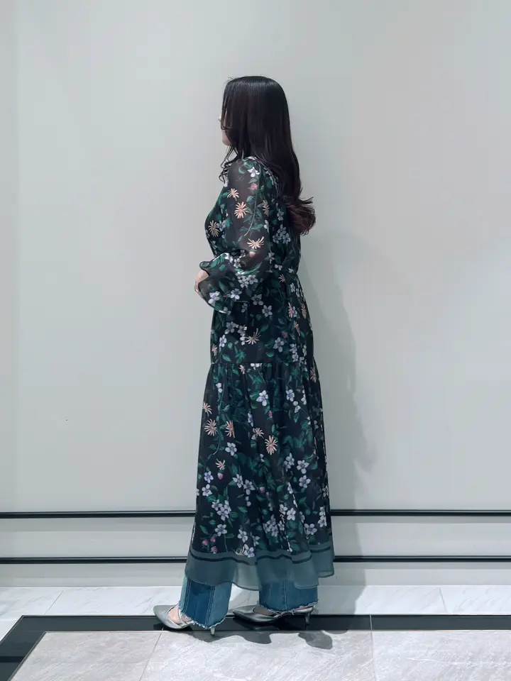 GRACE CONTINENTAL MOMOKO コーディネート画像