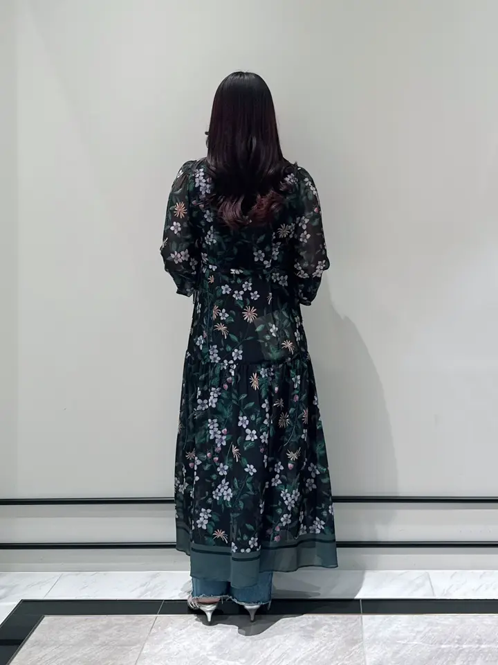 GRACE CONTINENTAL MOMOKO コーディネート画像