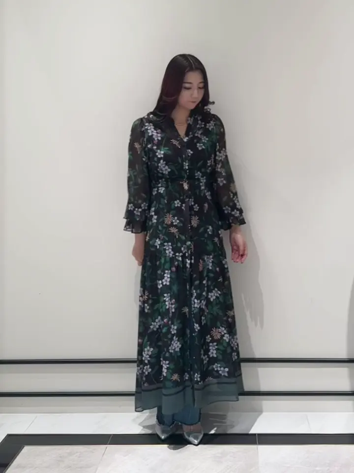 GRACE CONTINENTAL MOMOKO コーディネート画像