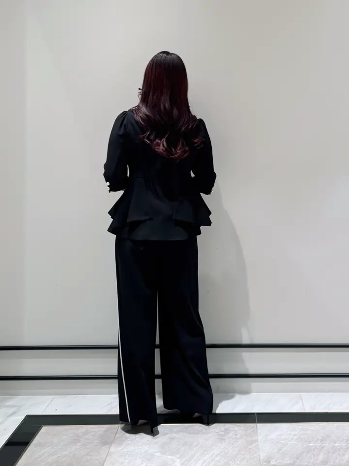 GRACE CONTINENTAL MOMOKO コーディネート画像