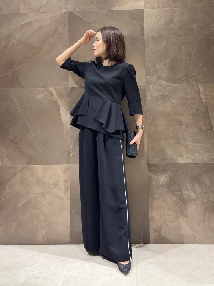 GRACE CONTINENTAL 穐山　香織 コーディネート画像