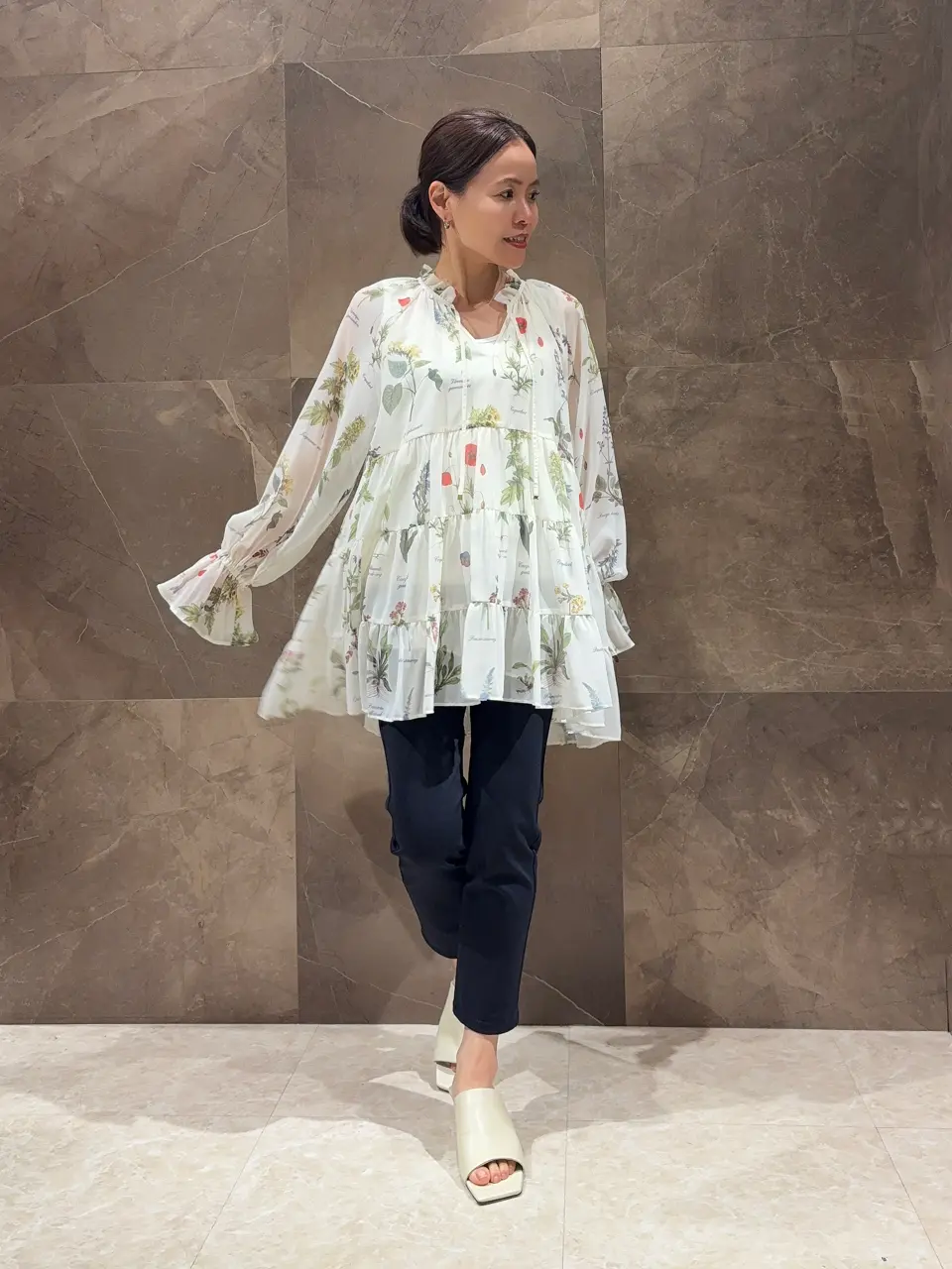 GRACE CONTINENTAL 穐山　香織 コーディネート画像