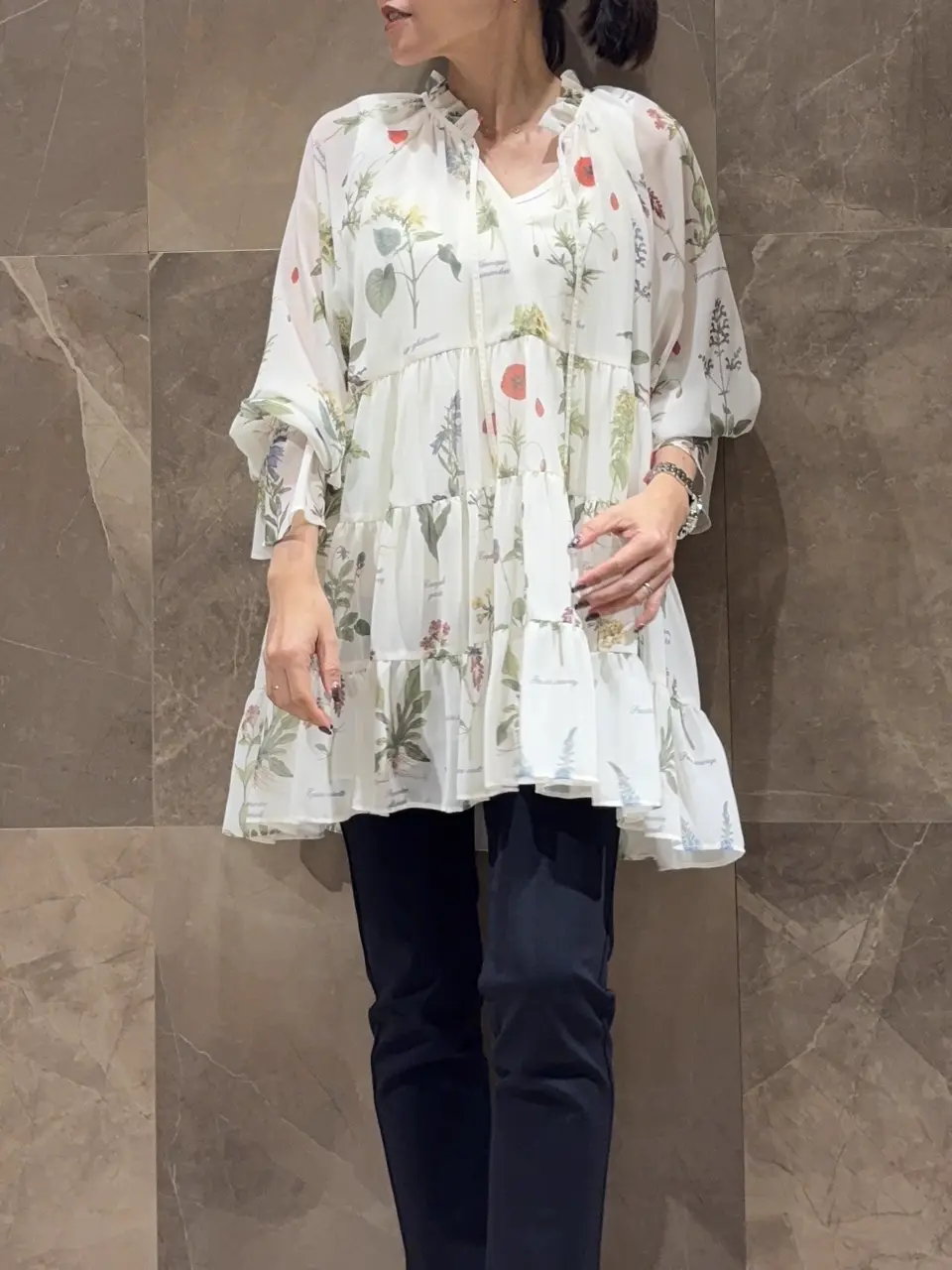 GRACE CONTINENTAL 穐山　香織 コーディネート画像