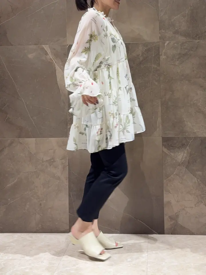 GRACE CONTINENTAL 穐山　香織 コーディネート画像