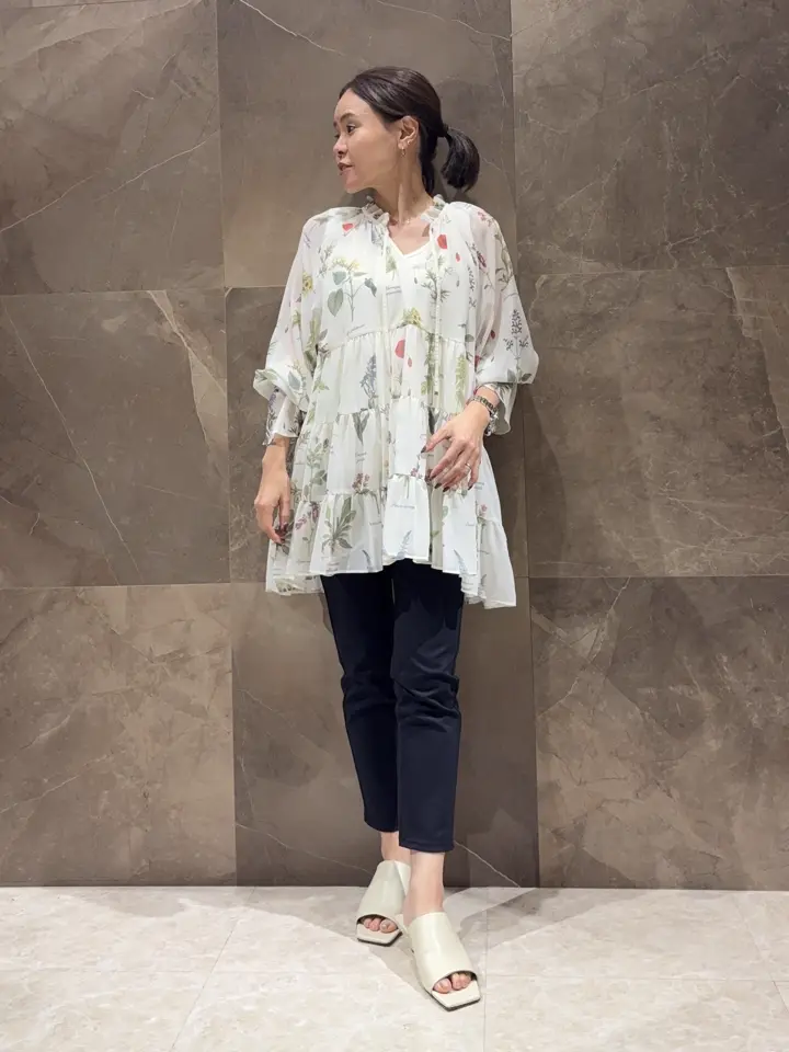 GRACE CONTINENTAL 穐山　香織 コーディネート画像