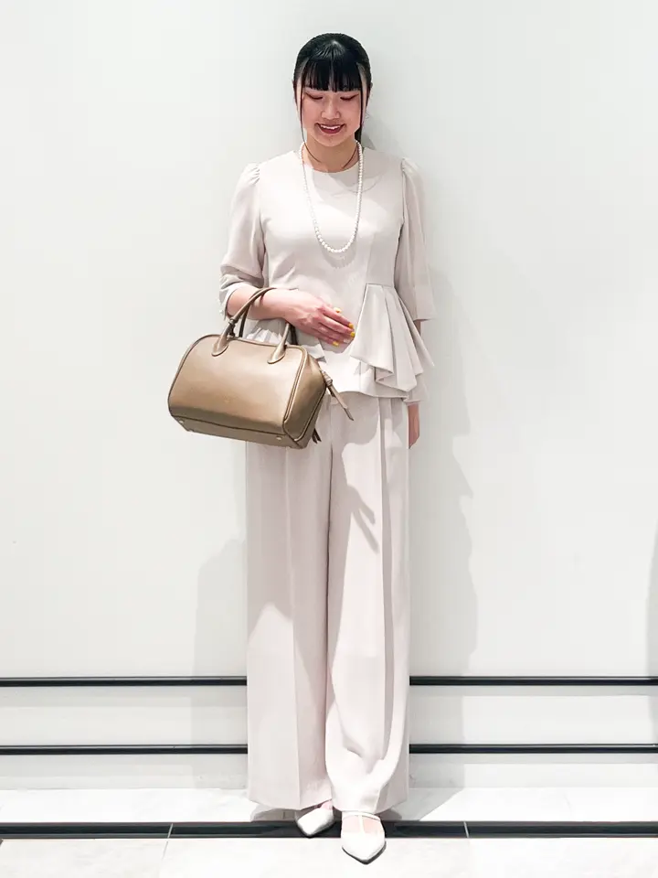 GRACE CONTINENTAL CHISAKO.S コーディネート画像