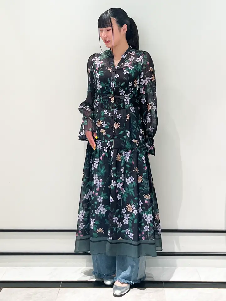 GRACE CONTINENTAL CHISAKO.S コーディネート画像